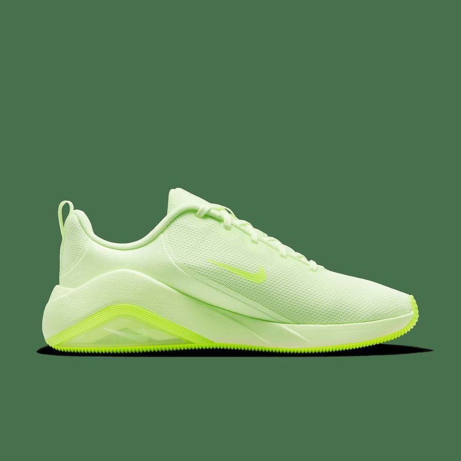 Nike Bella 7