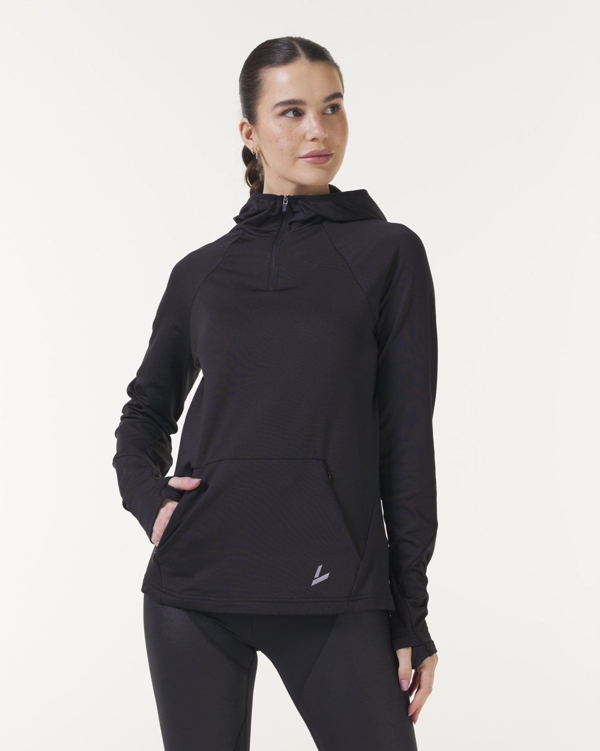 LEVITY Radical Run Tech Hood Black
