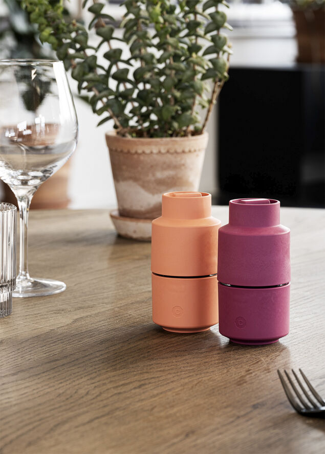 CrushGrind BILLUND grinder, beetroot