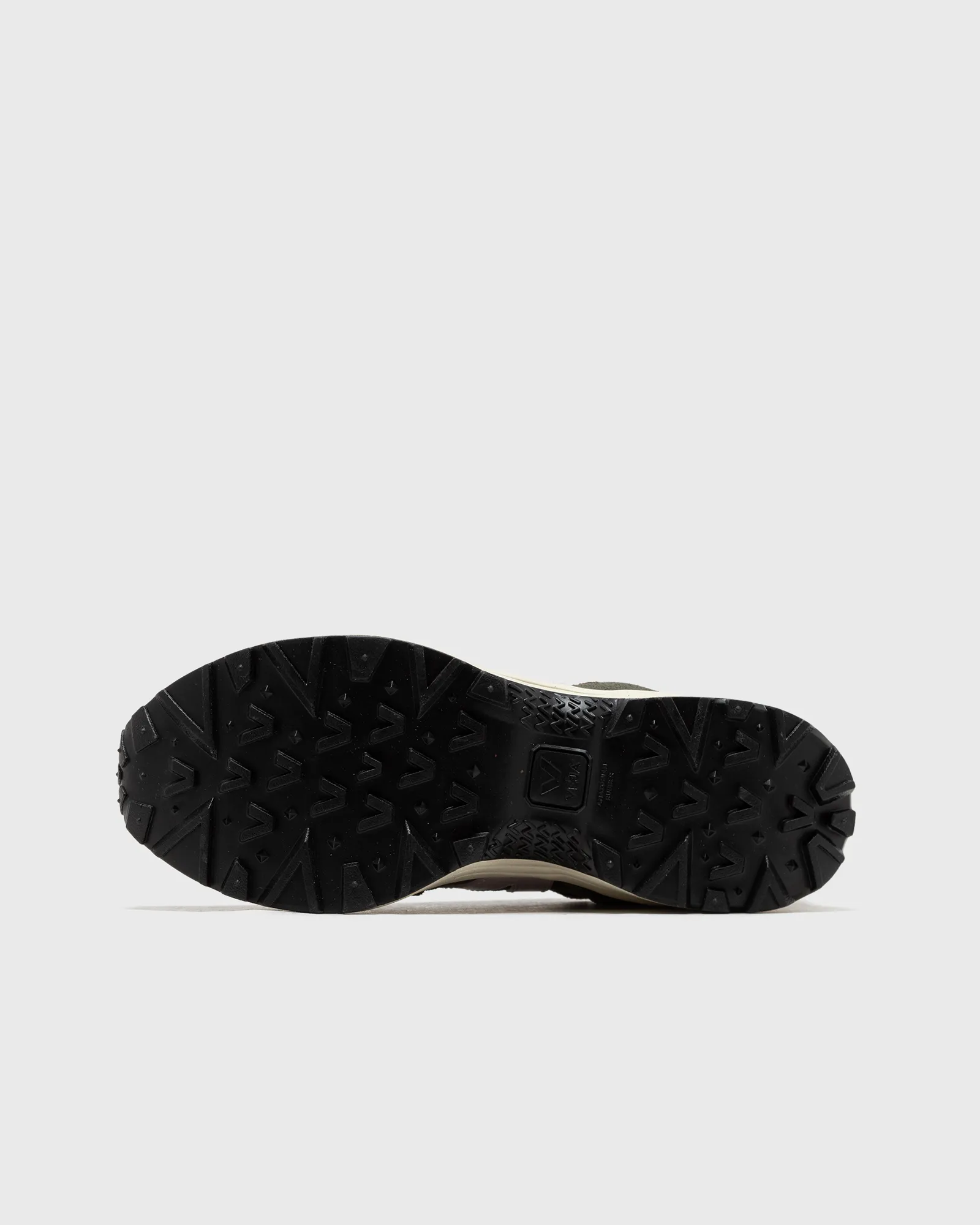Veja VENTURI VC SUEDE