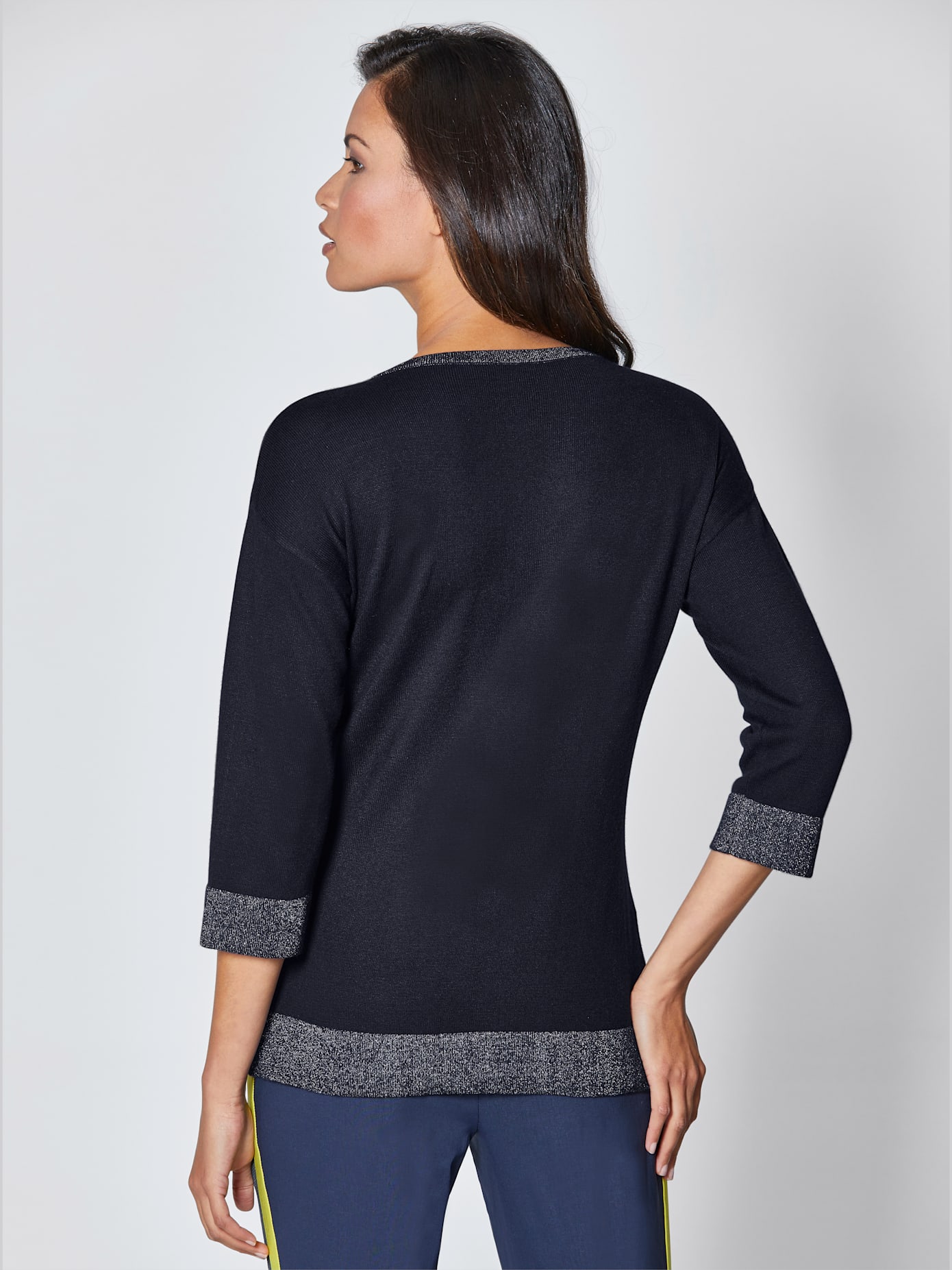 Pull à encolure en v 12% soie