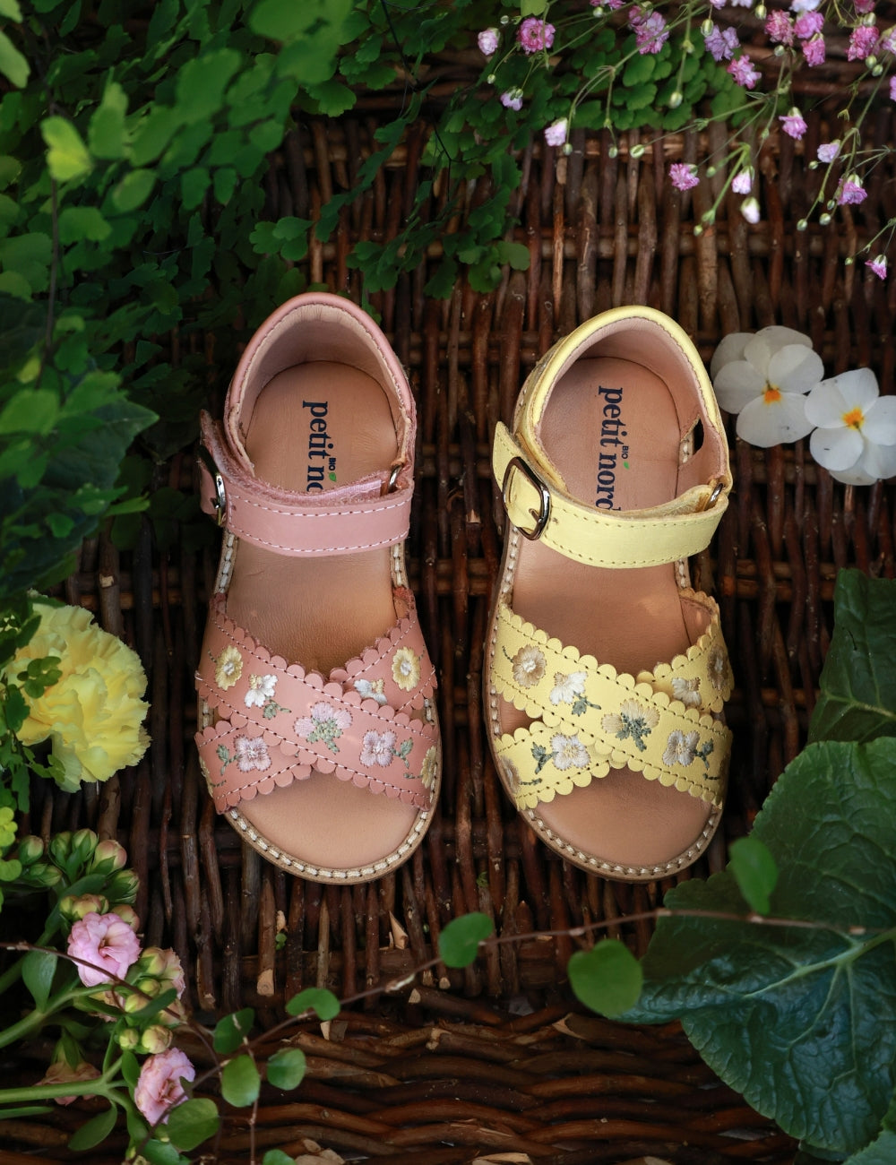Flower Crossover Sandal - Lemon Meringue