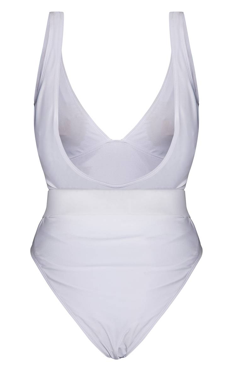Crème Maillot De Bain Échancré À Décolleté Plongeant Avec Ceinture En Rotin