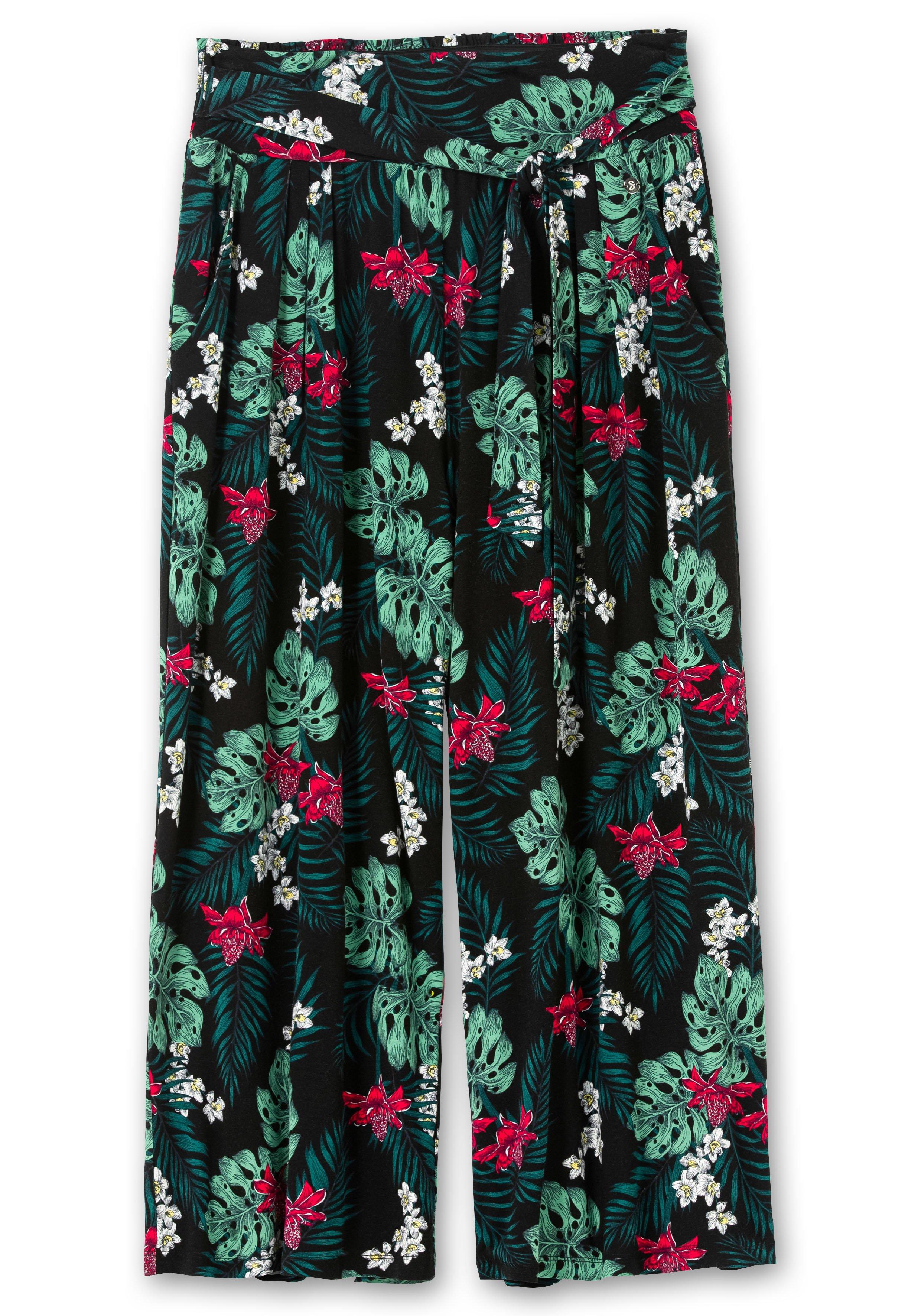 Sommerhose mit tropischem Print, in Culotte-Form
