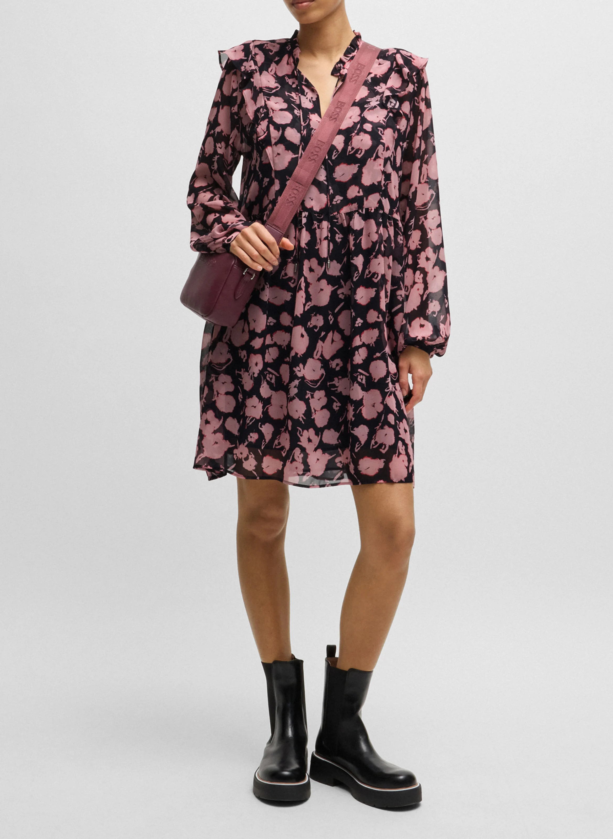 Robe courte droite imprimée| Noir
