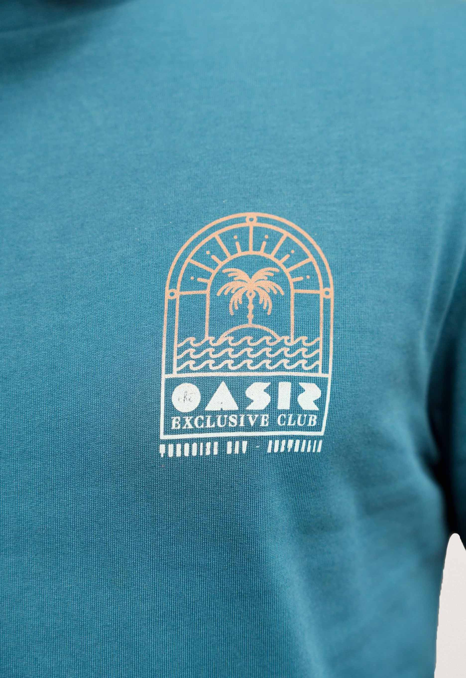 Kultivate Oasis T-shirt