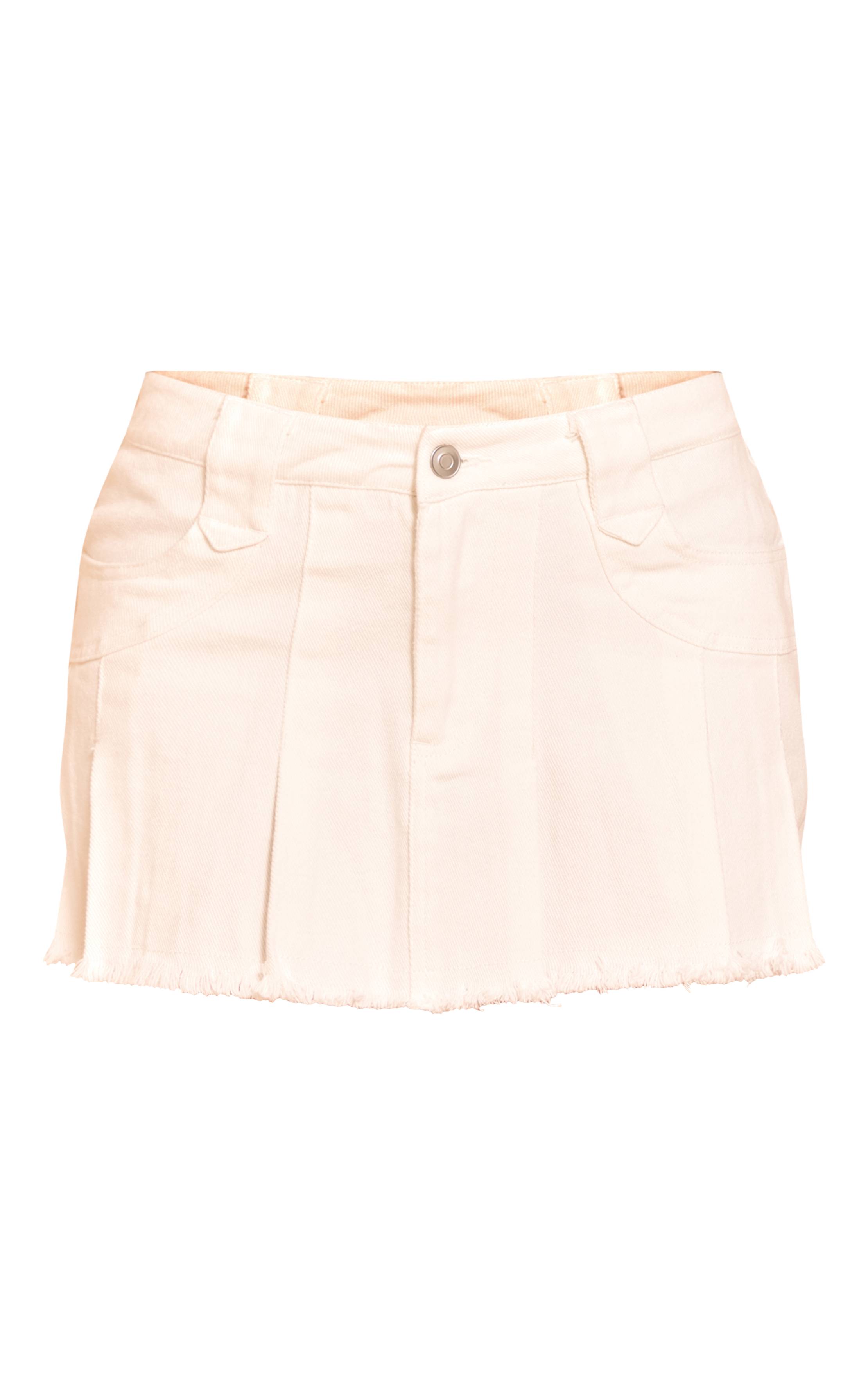 Blanc Mini-jupe En Denim Plissée Taille Basse À Ourlet Effiloché