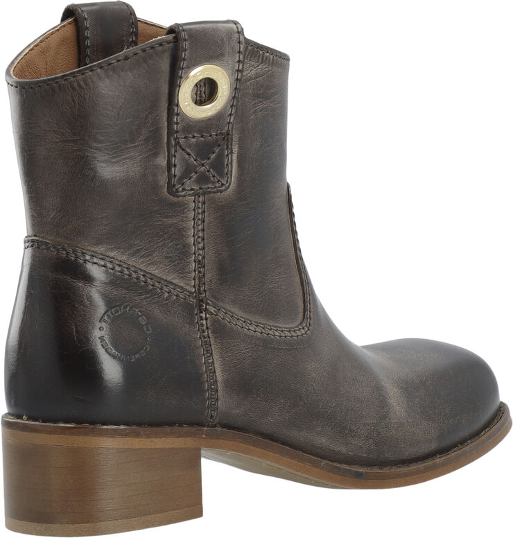 Cashott CASVILMA Pull On Low Cut Boot Waxy Leather Coffee
