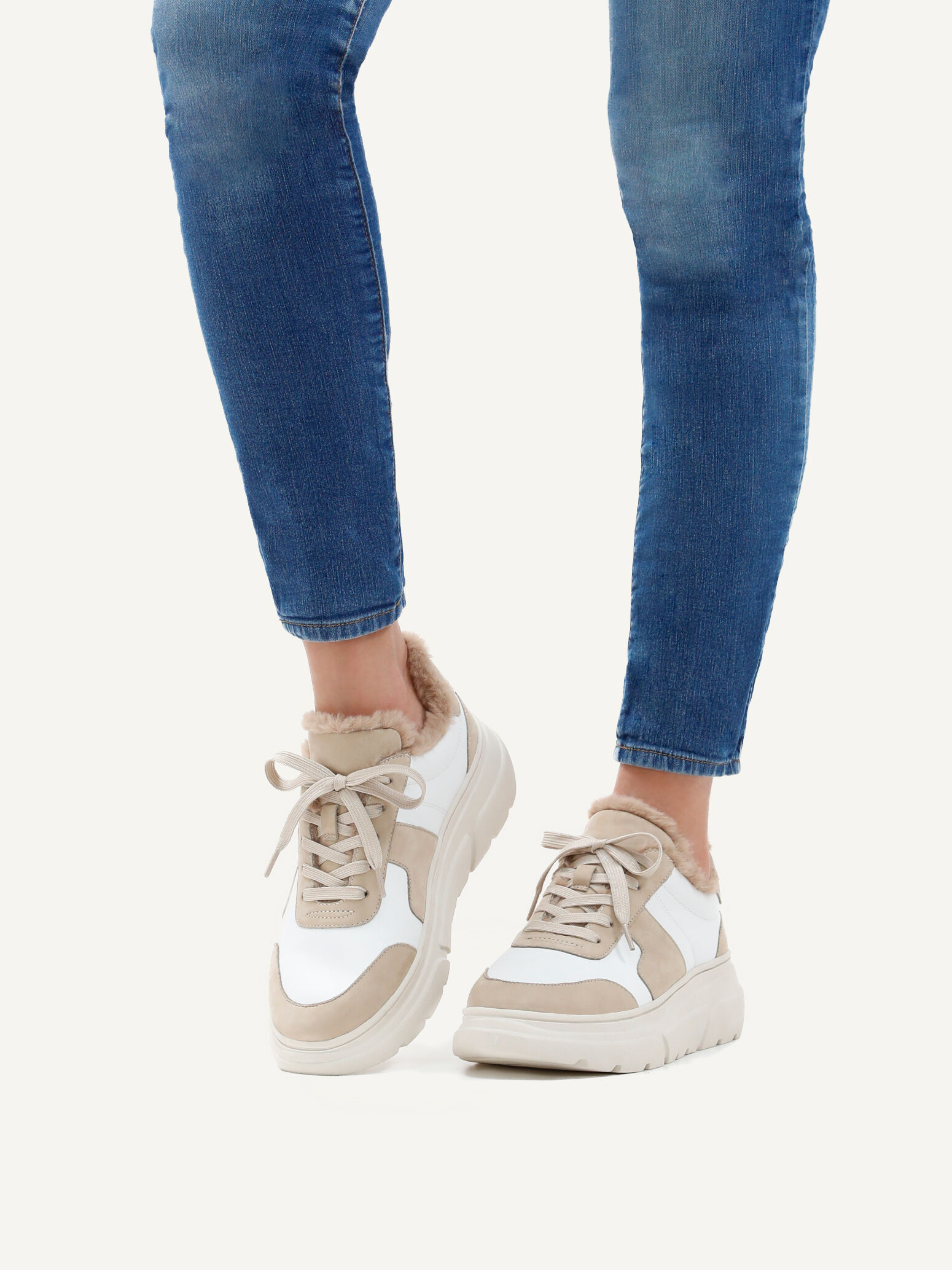 Sneaker