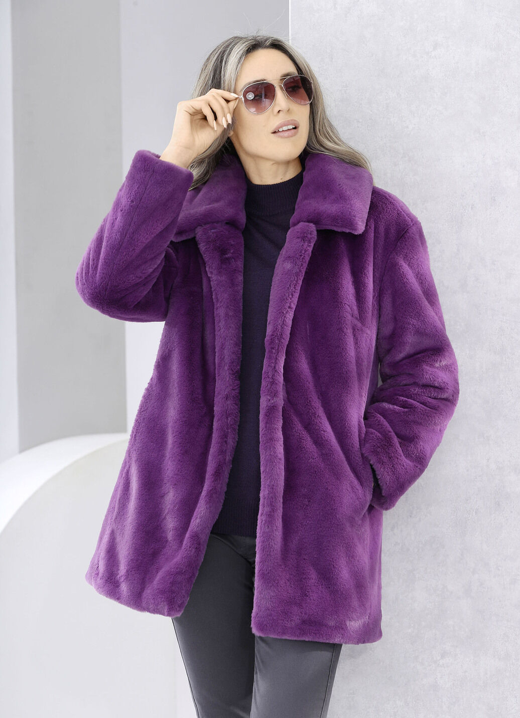 Jacke aus kuschelweichem Kunstpelz