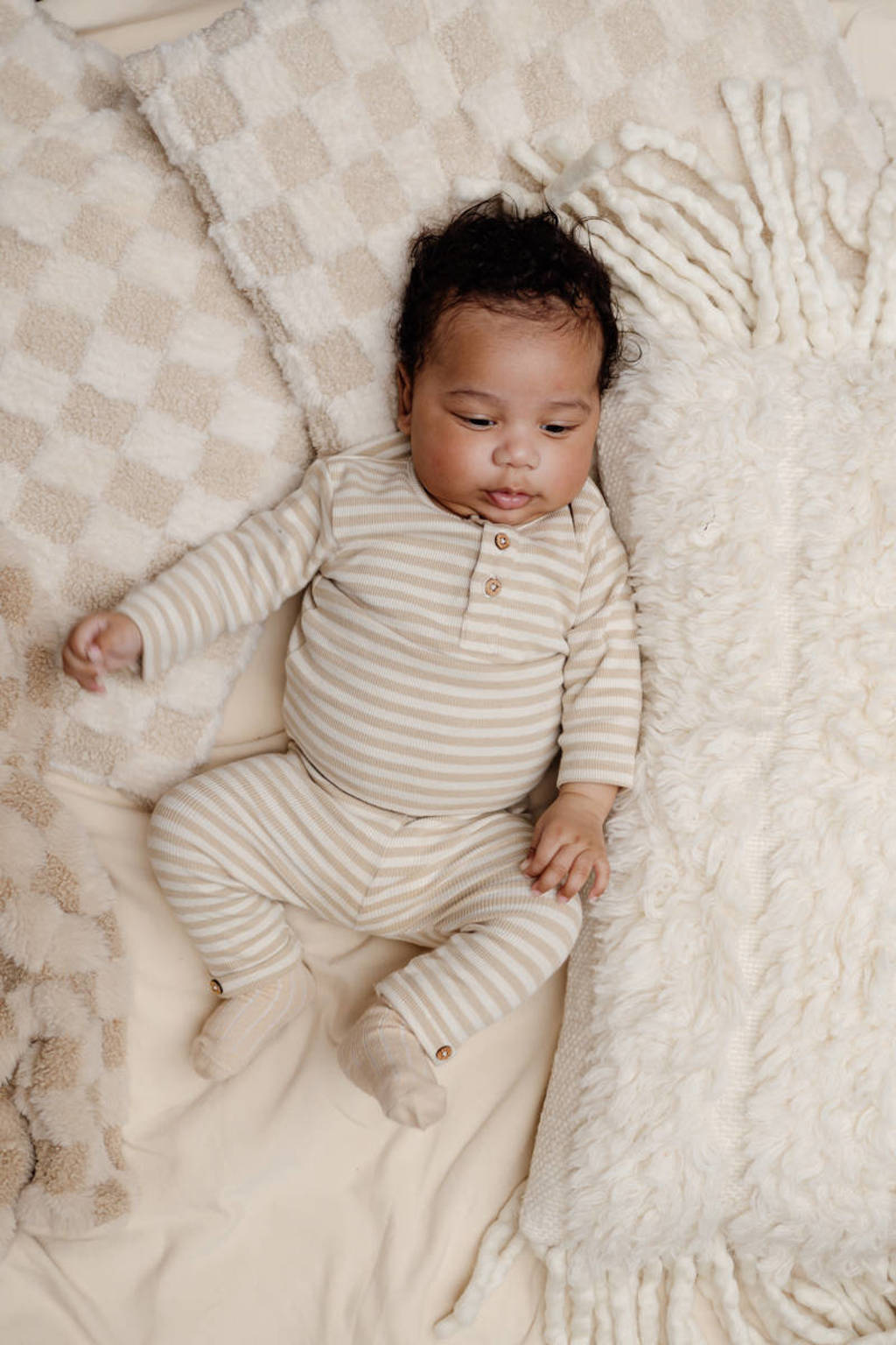 LEVV baby gestreepte regular fit broek JELTE beige/wit