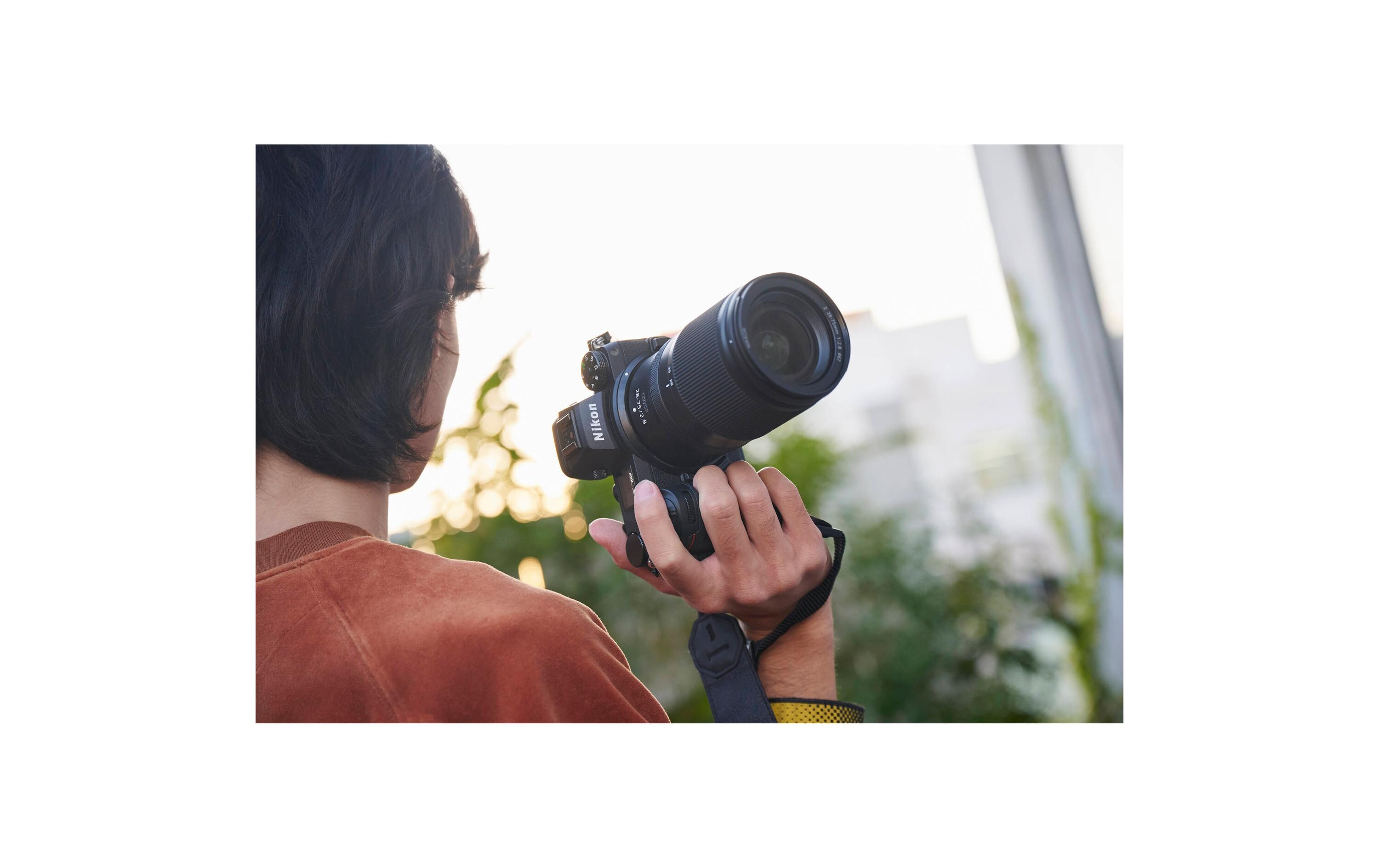 Zoomobjektiv NIKKOR Z 28-75mm F/2.8 Nikon Z<br>Lichtstarkes Zoomobjektiv mit wunderschönem Bokeh