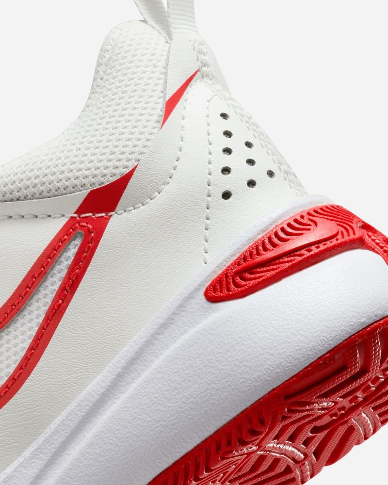 Chaussures de basket Nike Team Hustle D 11 Blanc & Rouge pour enfant