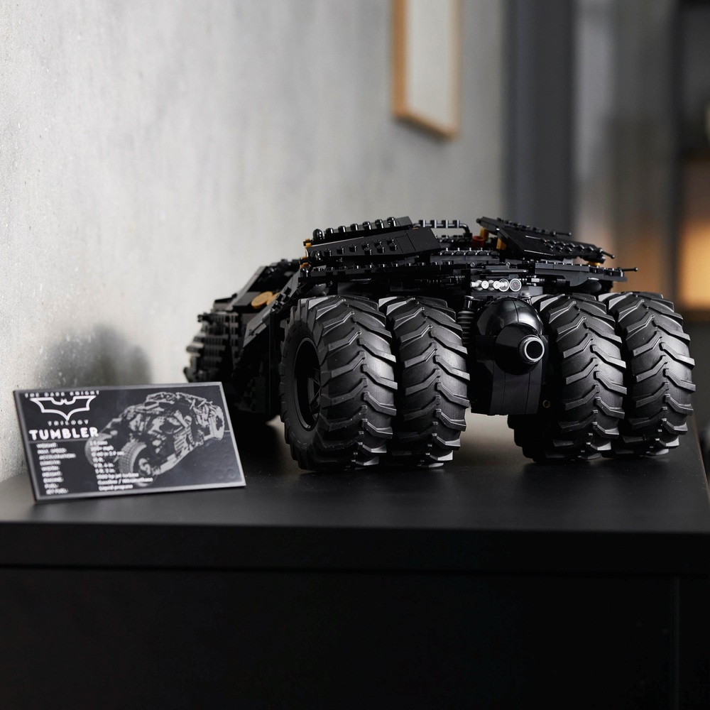 LEGO DC 76240 Batman Batmobil Tumbler Automodell für Erwachsene