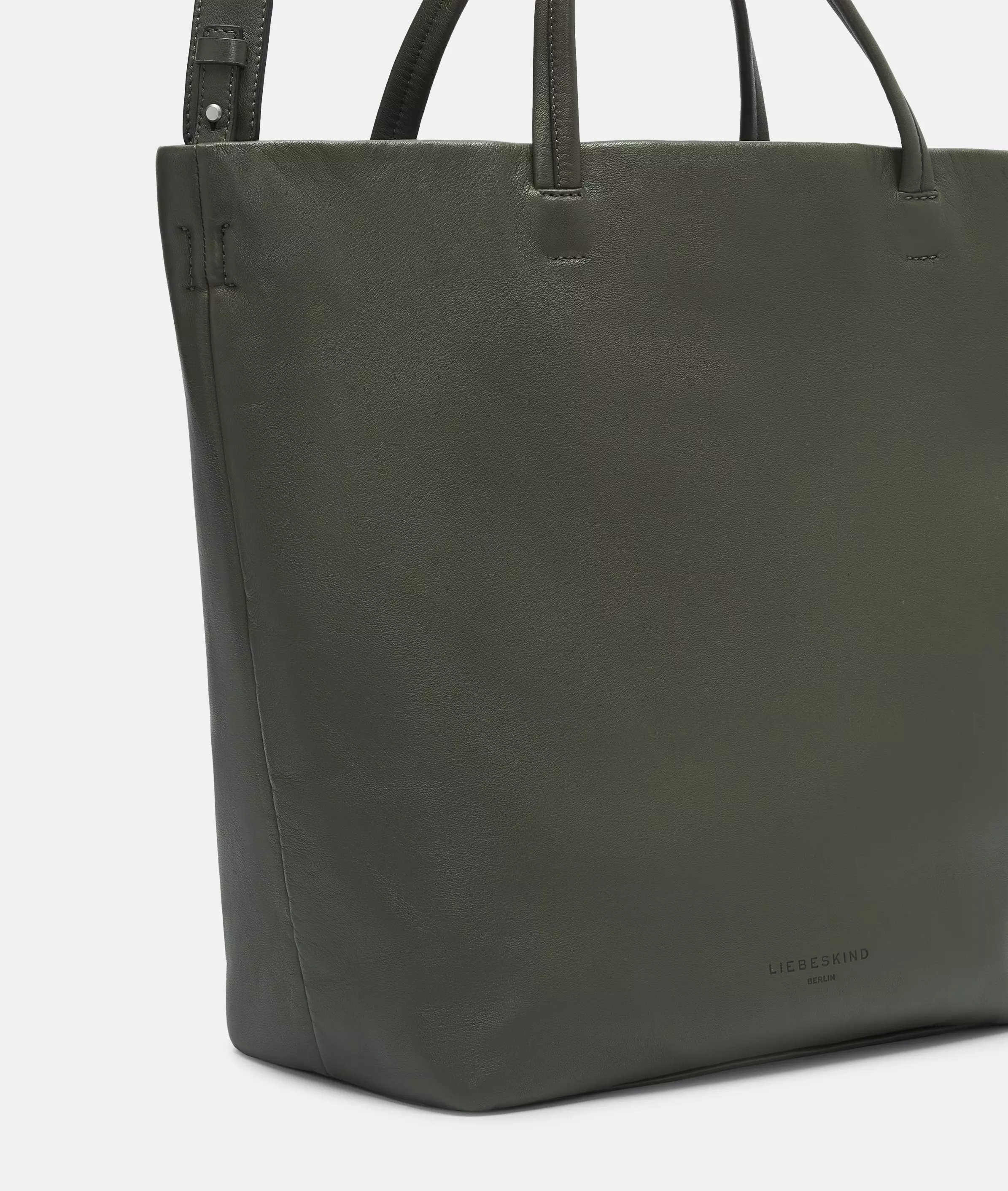 Tote Spacious shopper made from soft sheepskin