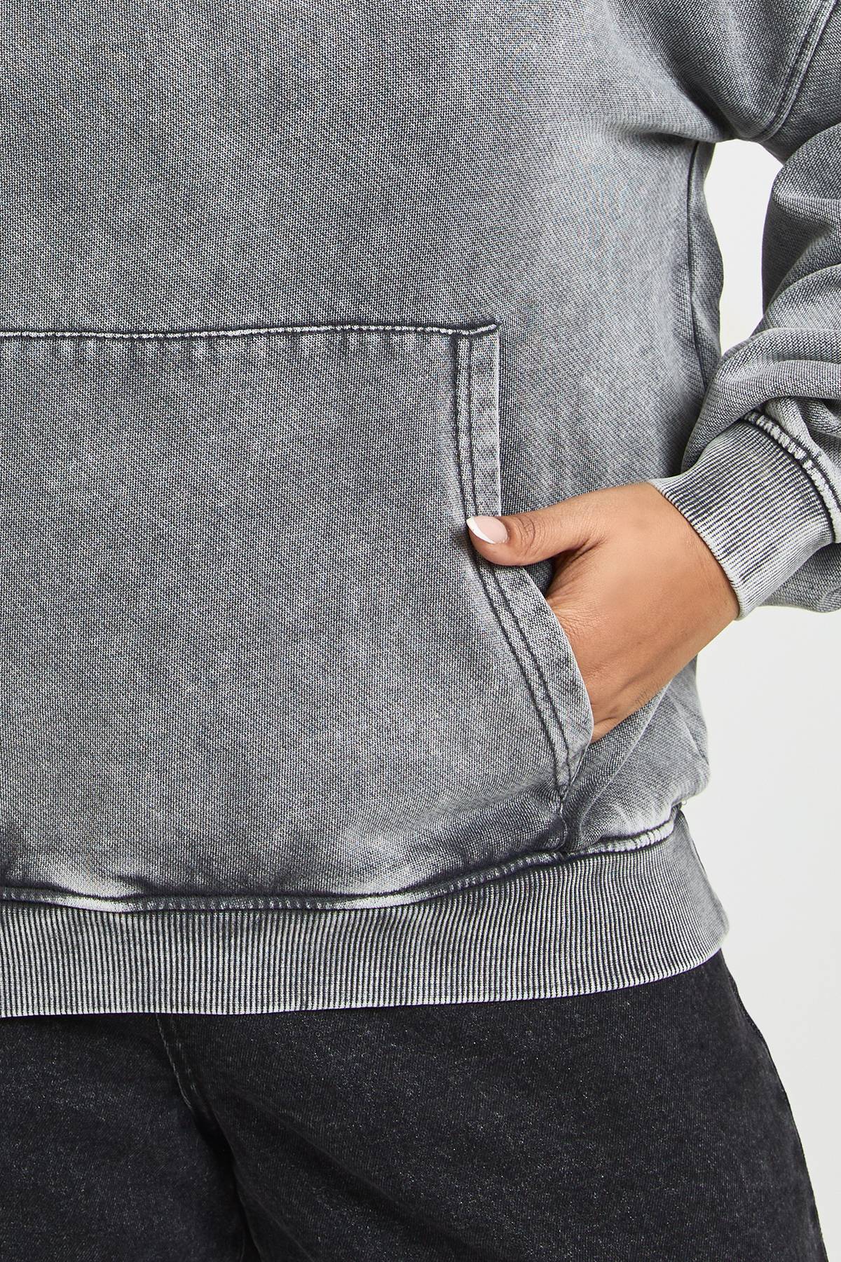 boohoo Sweat à Casynthétiqueche Oversize Délavé à l'Acide Grande Taille