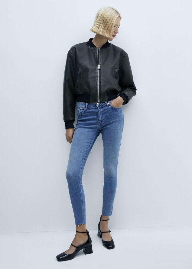 MANGO JEANS. -- ISA Open blue