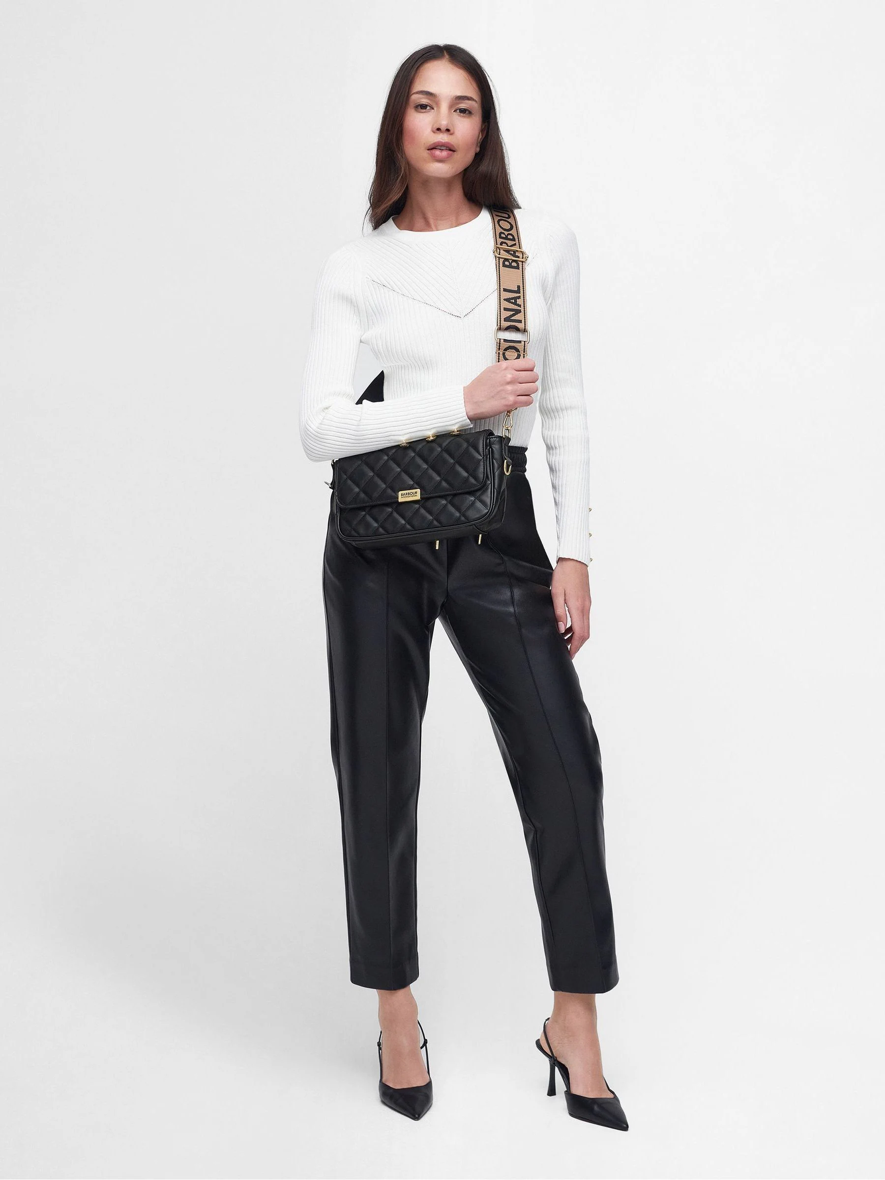 Zwart - Barbour® International Soho doorgestikte schoudertas