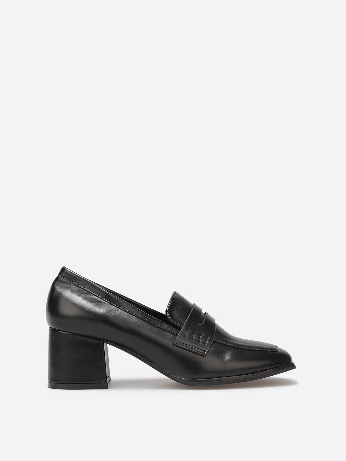 Mocassins à talon et surpiqûres- Noir