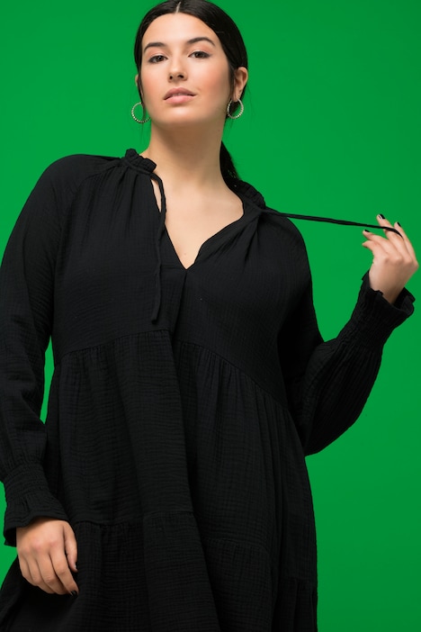 Musselin-Minikleid, A-Line, Rüschen-Ausschnitt, Langarm