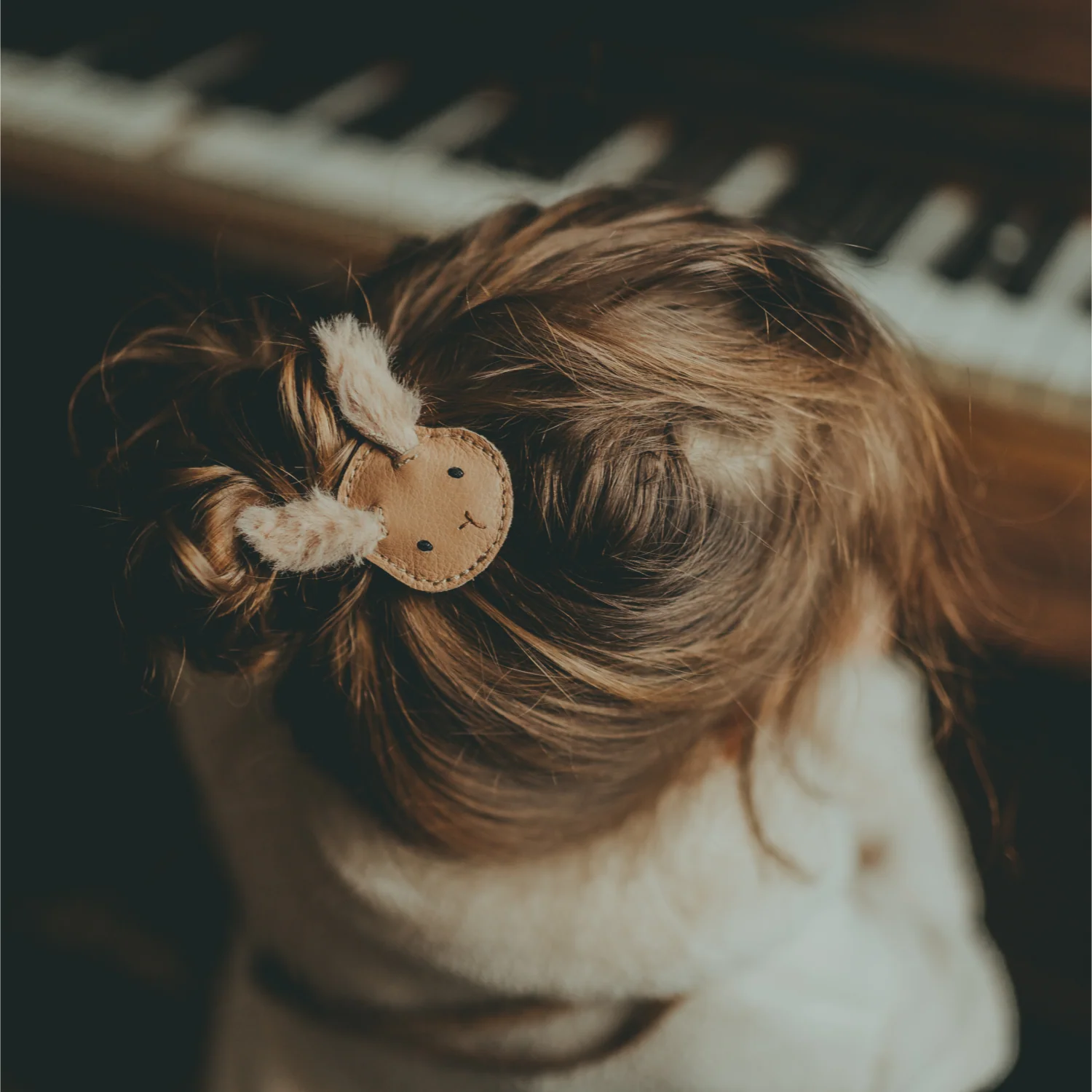 Josy Exclusive Hair Tie | Fluffy Bunny | Light Rust Leather