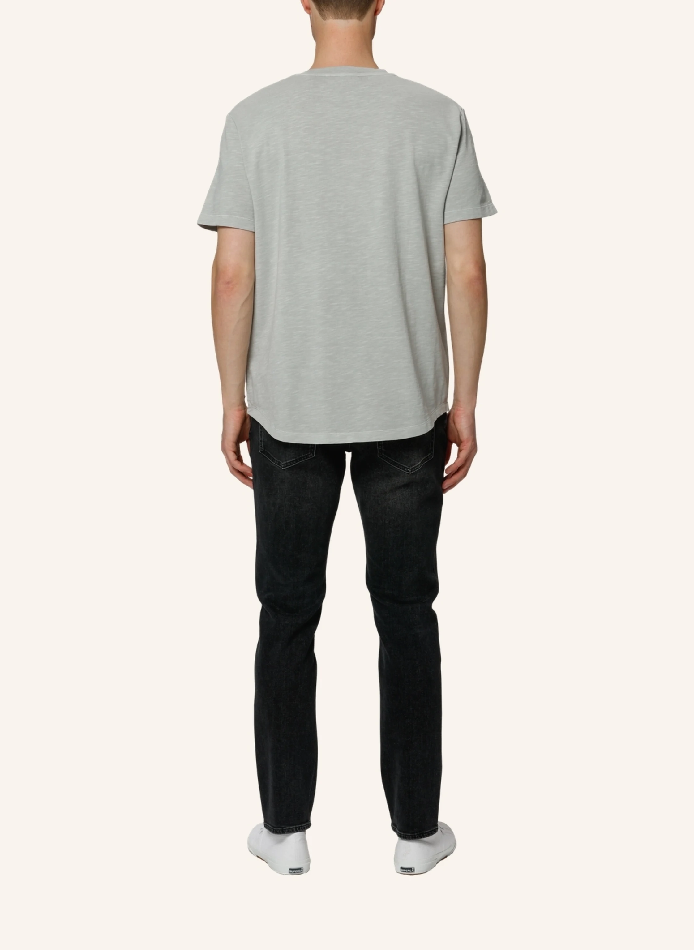 TRUSTED HANDWORK Round Neck 1/2-Sleeve T-Shirt