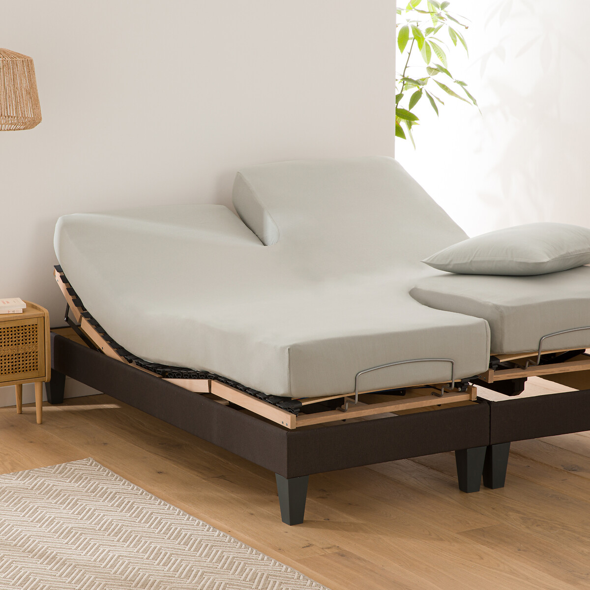 LA REDOUTE INTERIEURS<br>Lençol de baixo liso em algodão orgânico, base de cama ajustável, Scenario