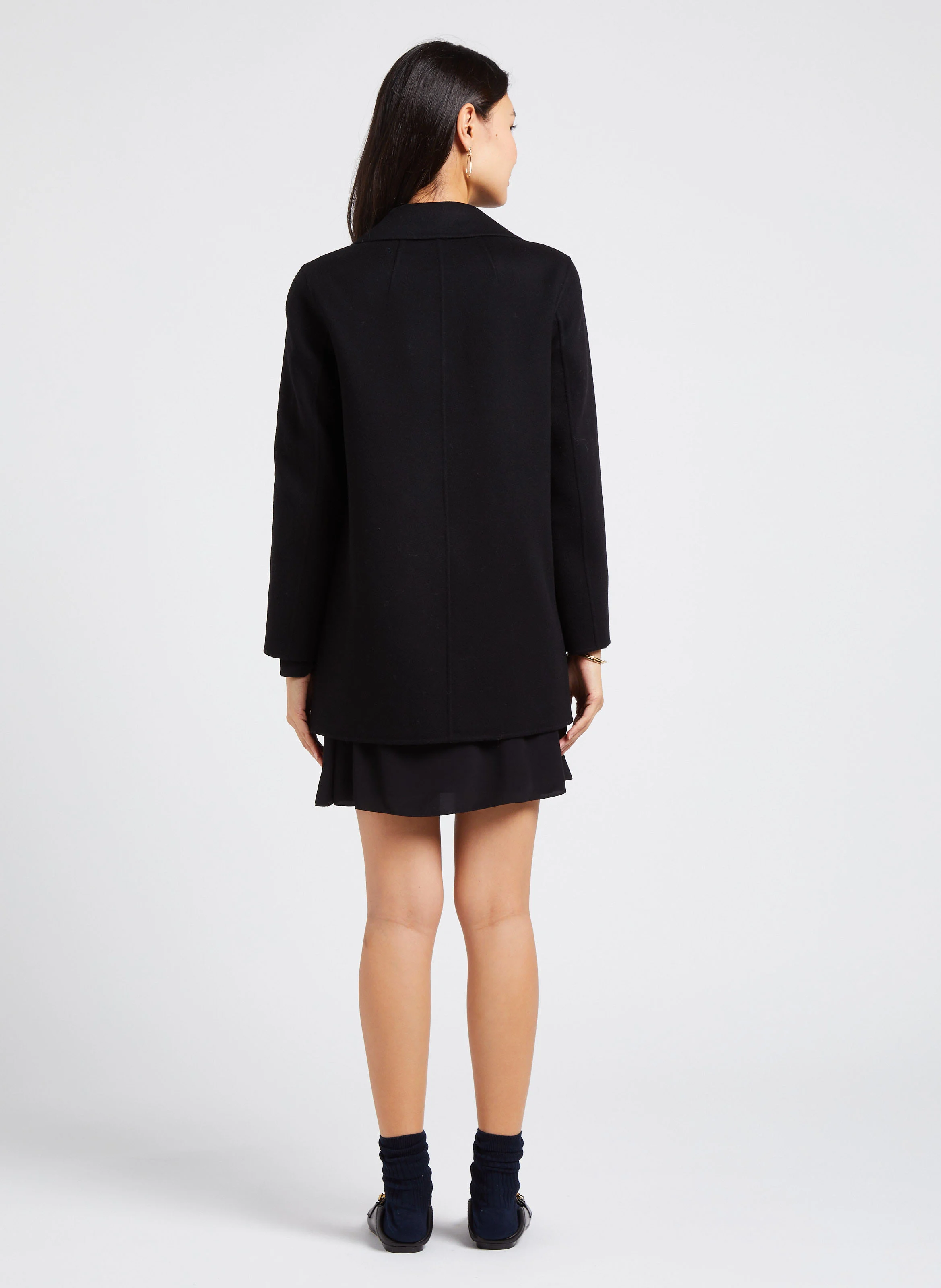 Robe col classique cintrée | Noir