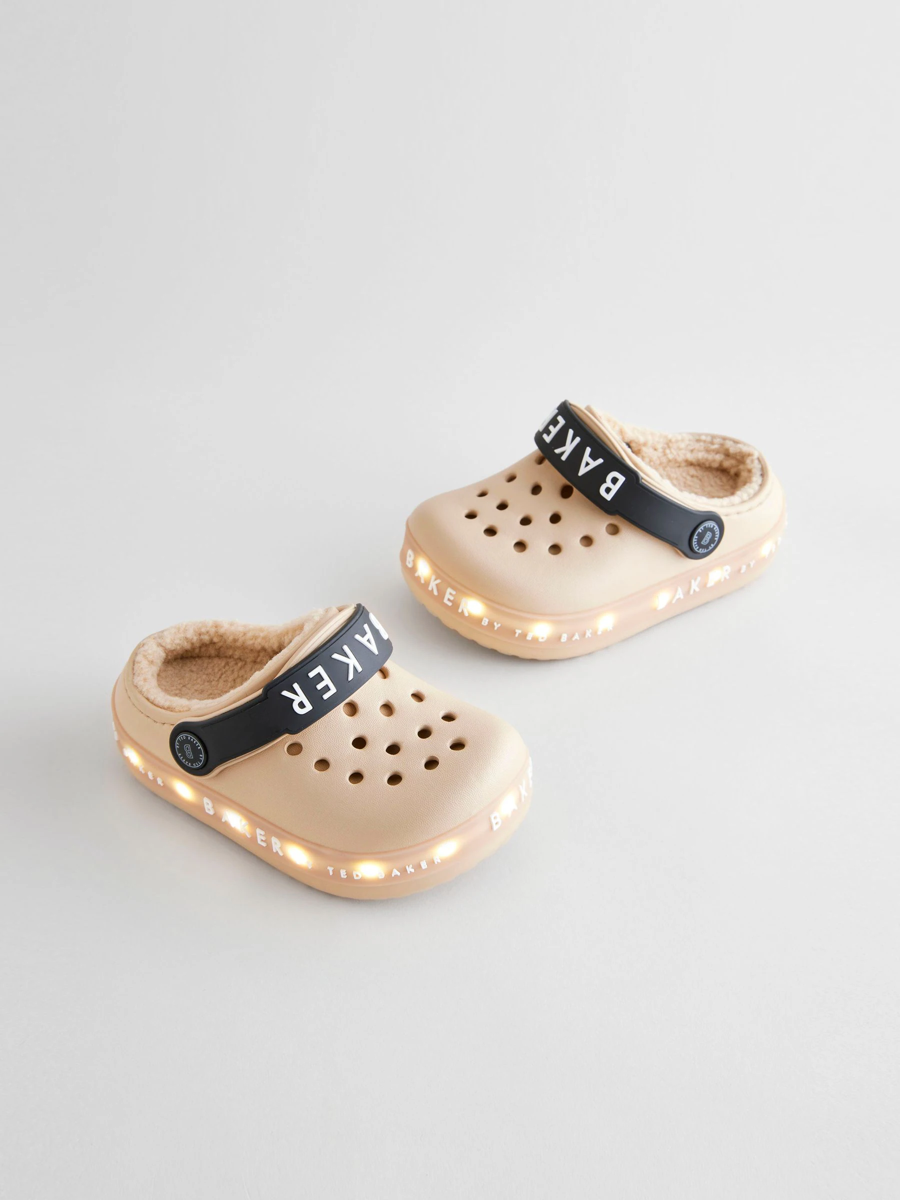 Stone Light Up - Baker By Ted Baker met borg gevoerde klomppantoffels