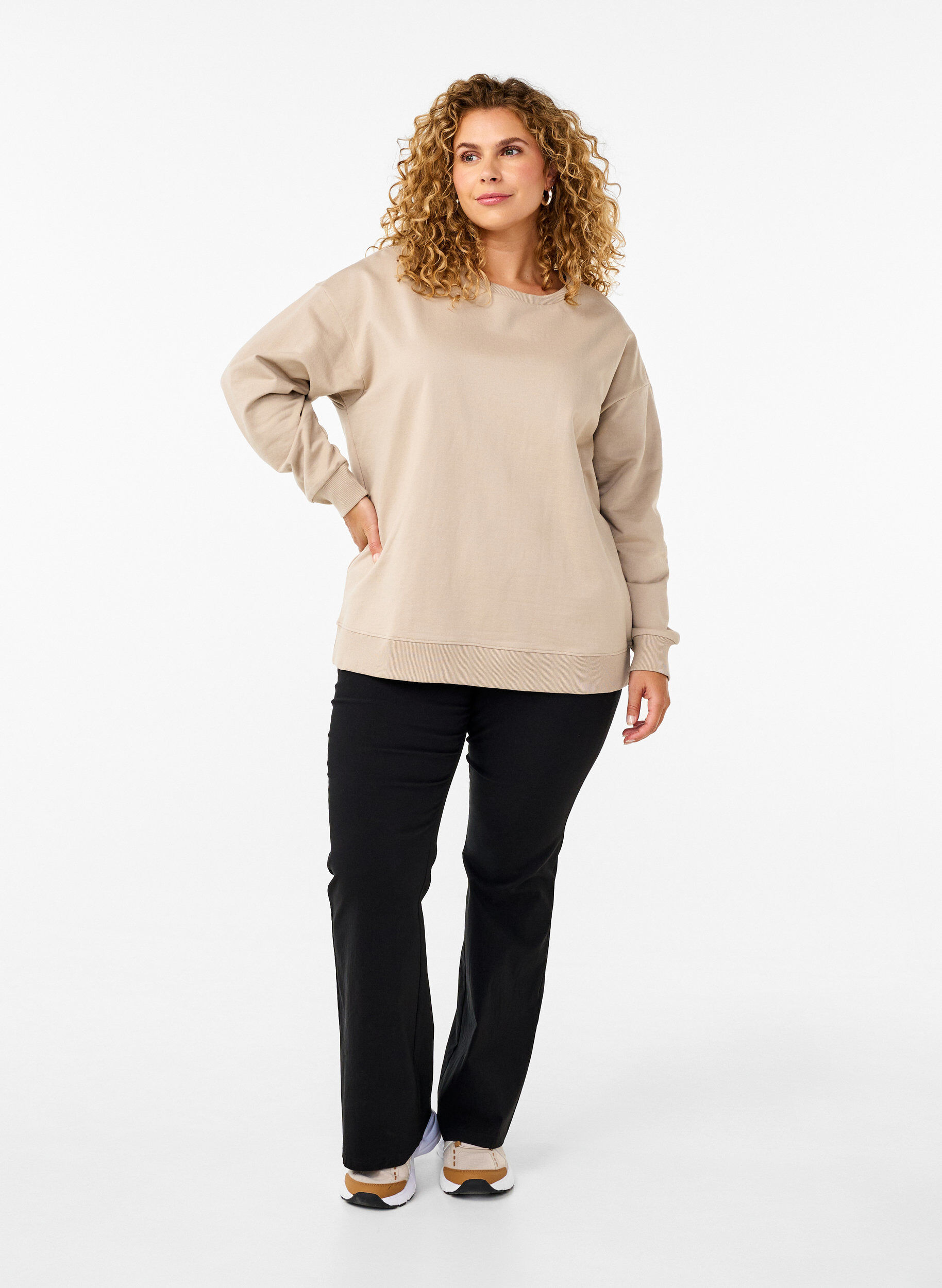 Sweatshirt med rund hals