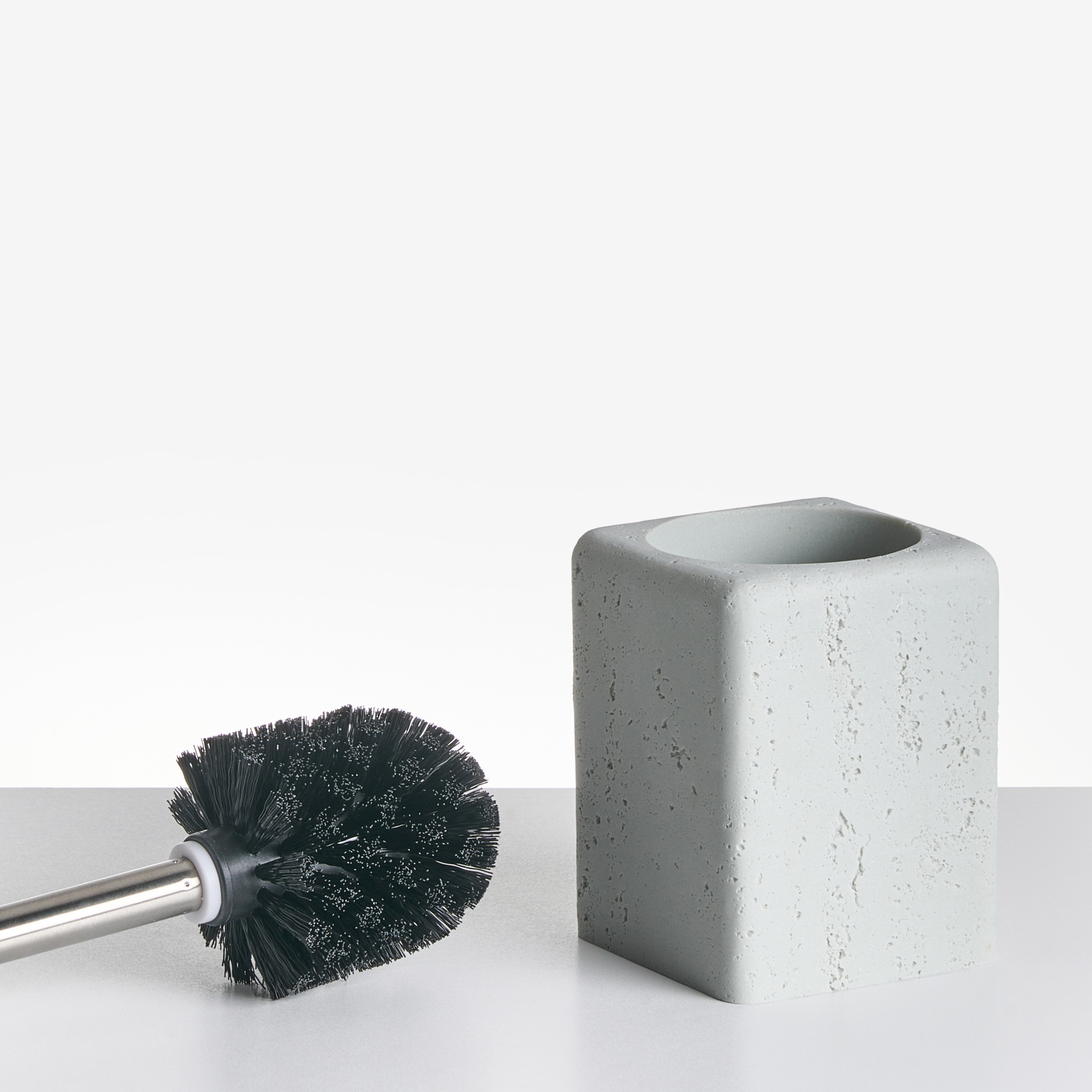 Beliani - VILCANOTA - Badkameraccessoireset - Grijs - Polyresin