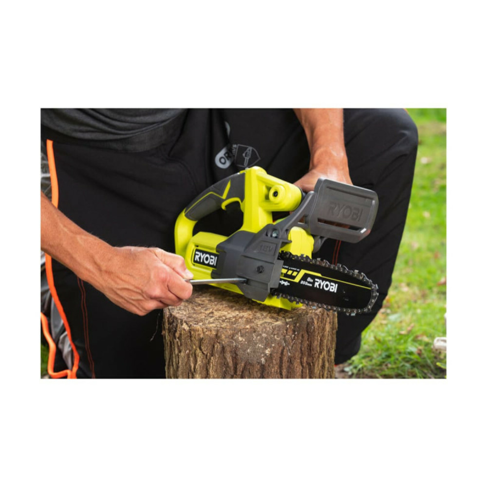 Tronçonneuse ryobi 18v oneplus - batterie 2.5ah - chargeur - ry18cs20a-125