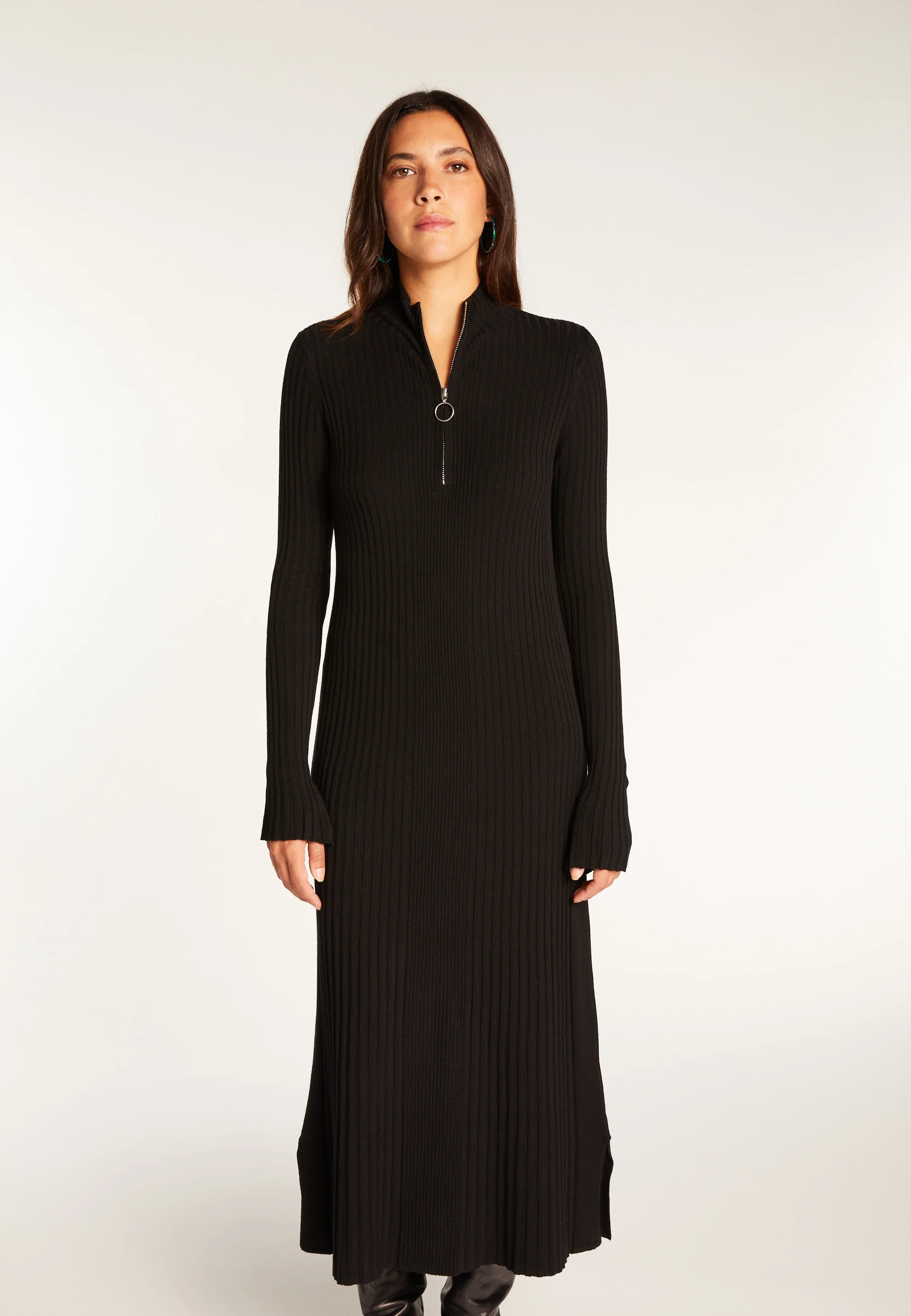 RENATAAH24 - Robe longue en laine mélangée | Noir