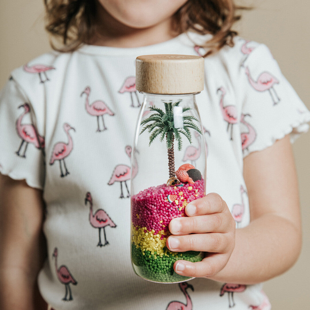 Petit boum sensorische fles spy - flamingo