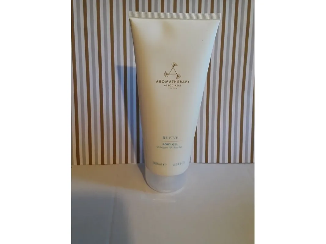 Aromatherapy Associates Aromatherapy Associates, Revive, Revitalising, Body Gel, 200 ml For Women