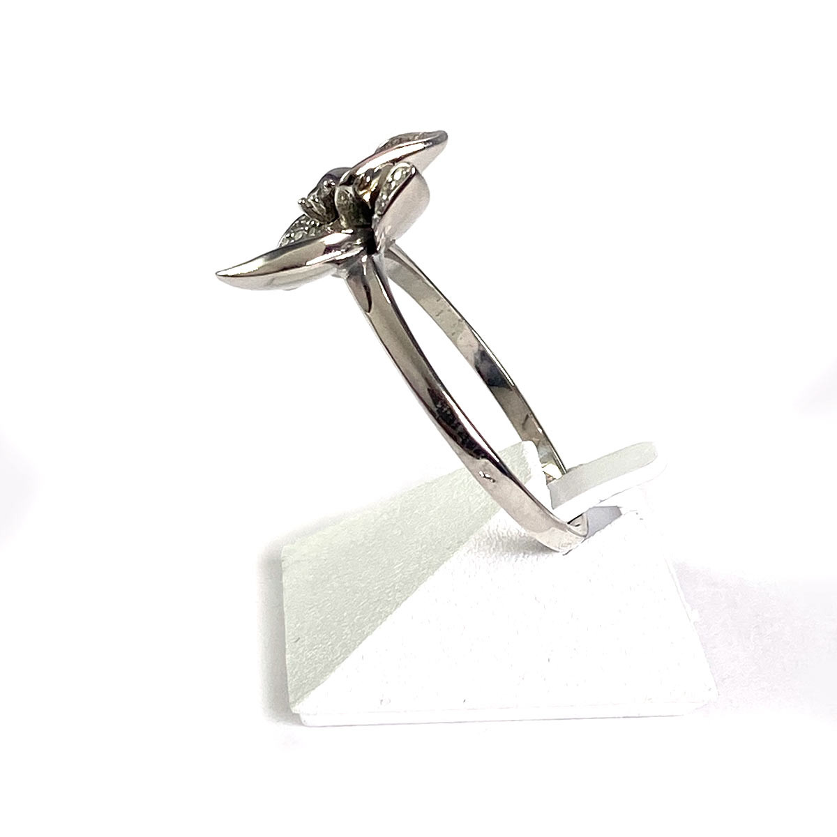 Bague d'occasion or 750 blanc diamant
