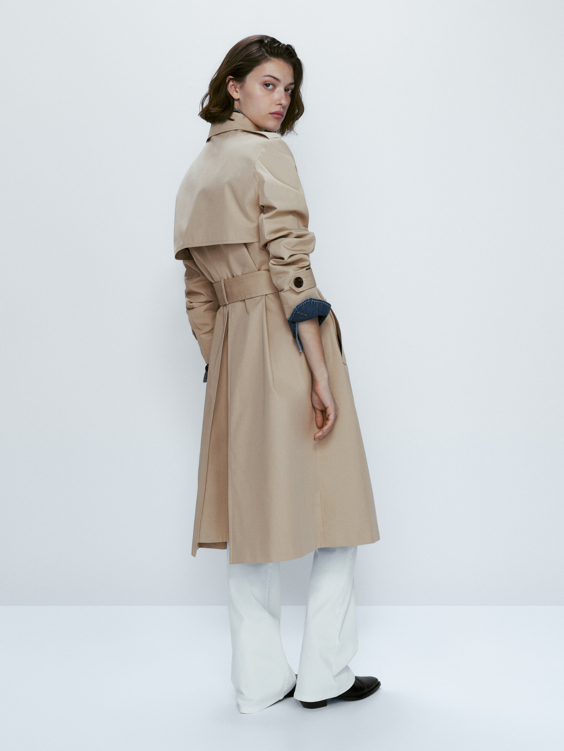 Gabardine com cinto - BEGE