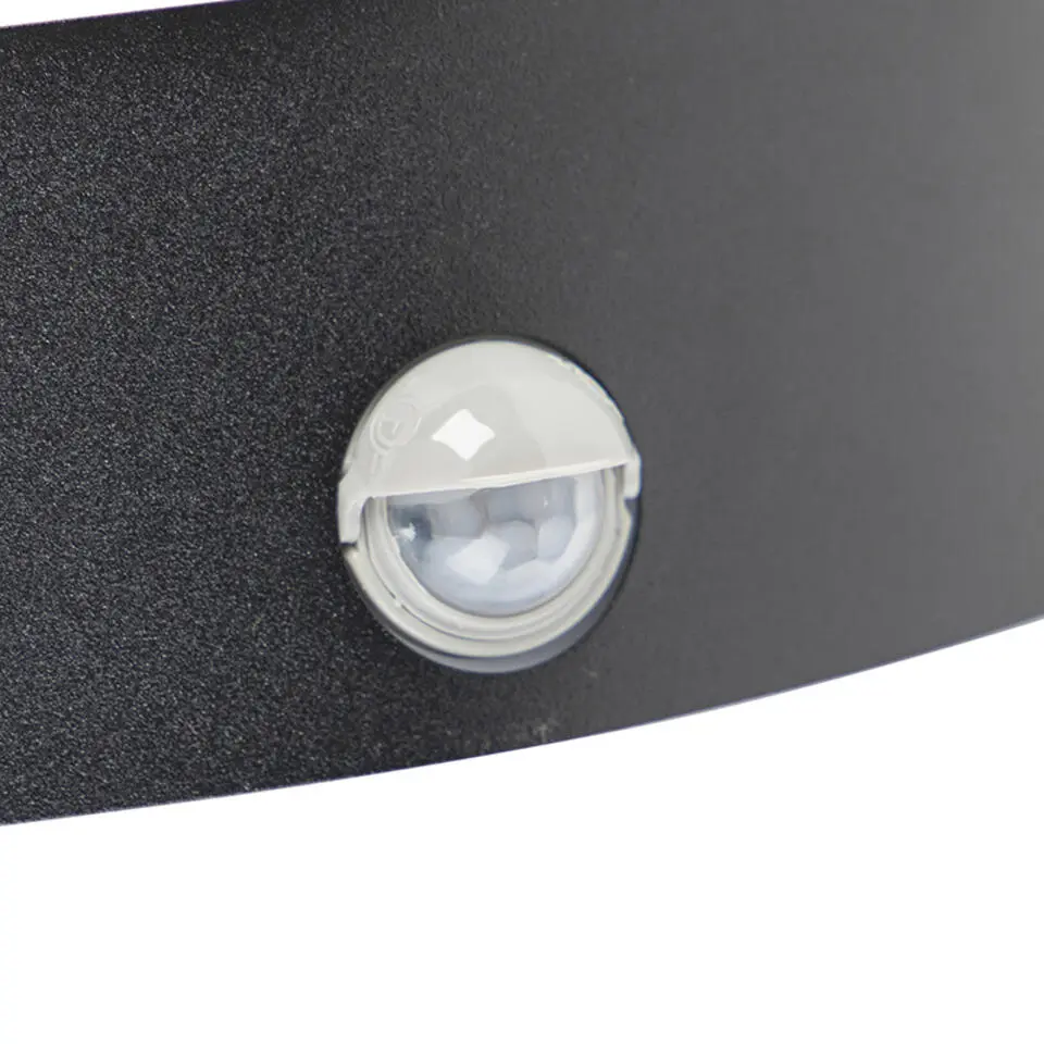 Qazqa buitenlampen met sensor miro zwart e27