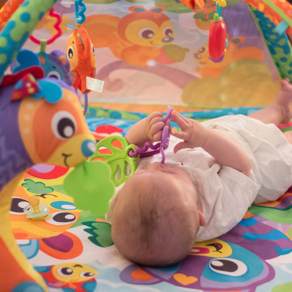 Playgro Woodlands muziek en lichtprojector gym