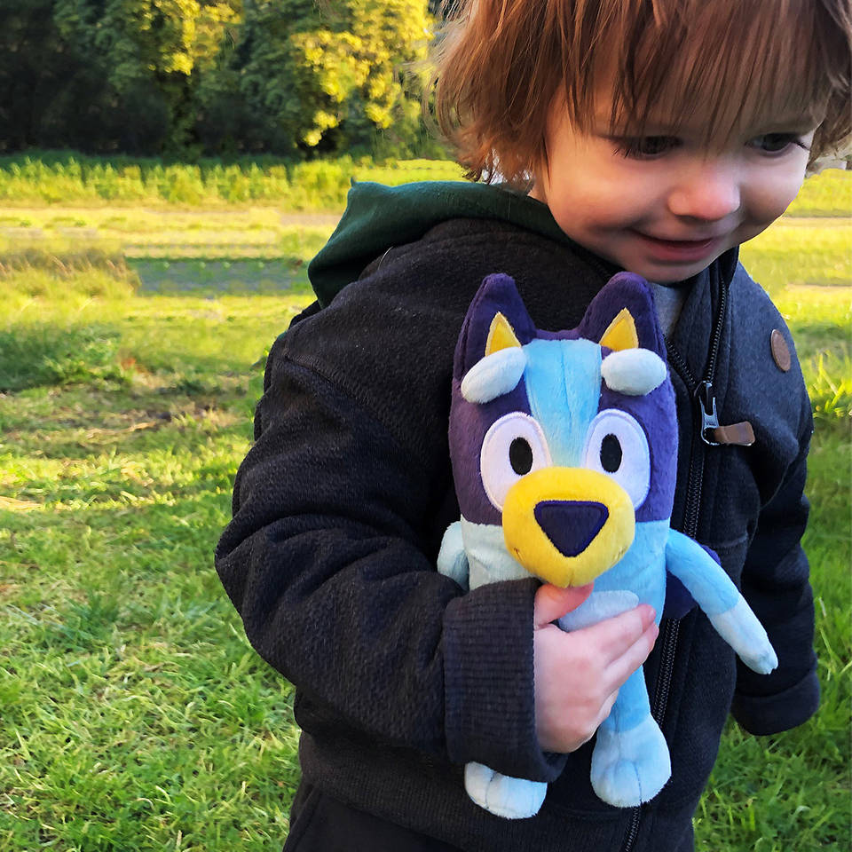 Bluey knuffel Bluey - 20 cm