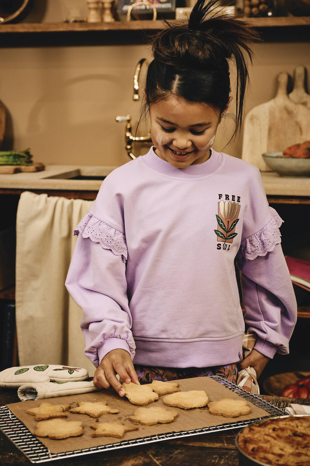 Z8 sweater Mari met ruches lila