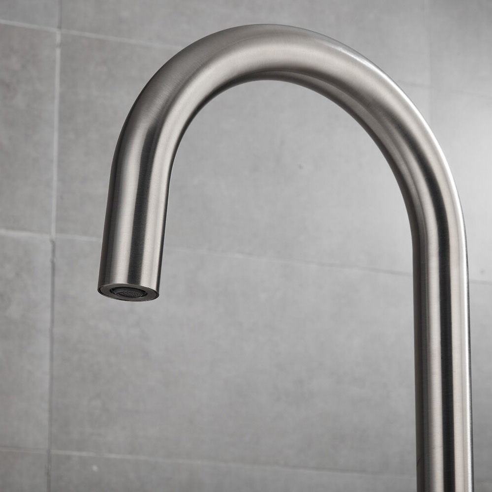 Saniclear Exclusive Curved Pro inbouw badkraan rond met vrijstaande uitloop RVS