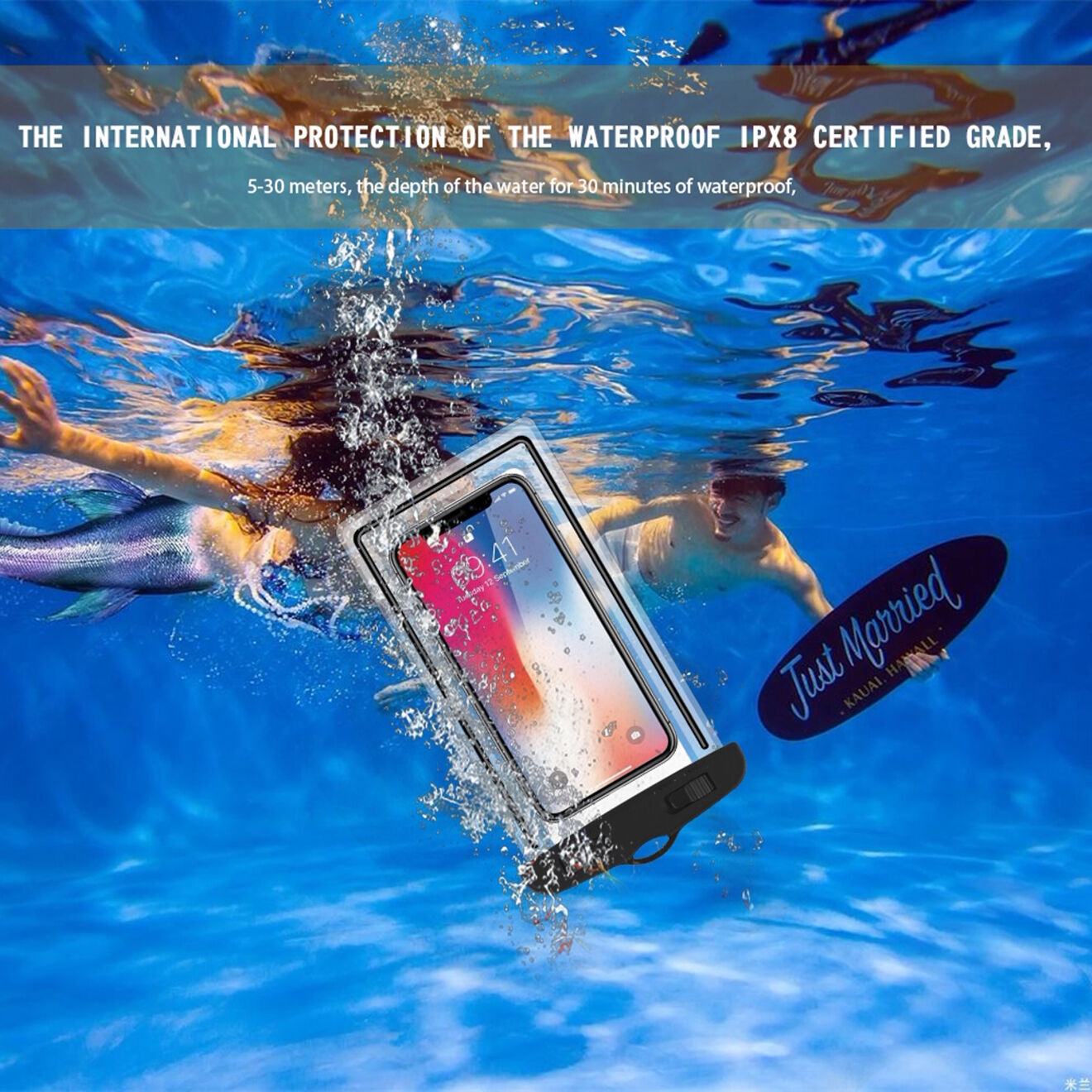 Onamaste Housse Universelle waterproof noire