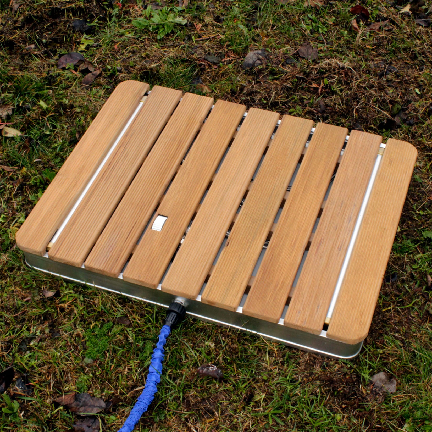 Mobile Gartendusche Bodendusche aus massivem Teak-Holz