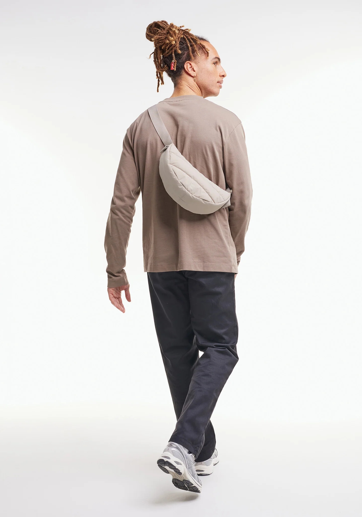 Got Bag Puffer Moon Bag Small Monochrome Scallop
