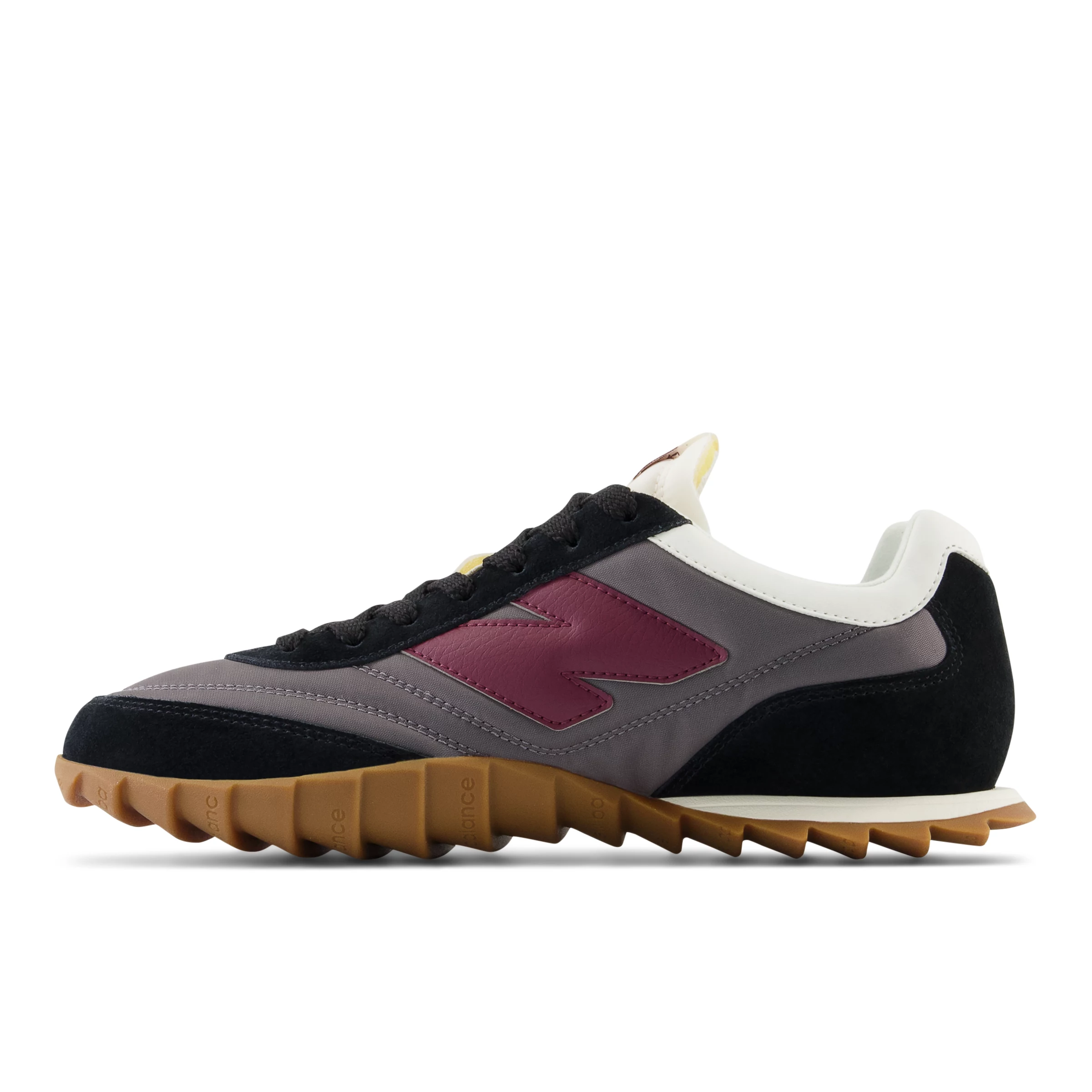 RC30 Castlerock con Black e NB Burgundy