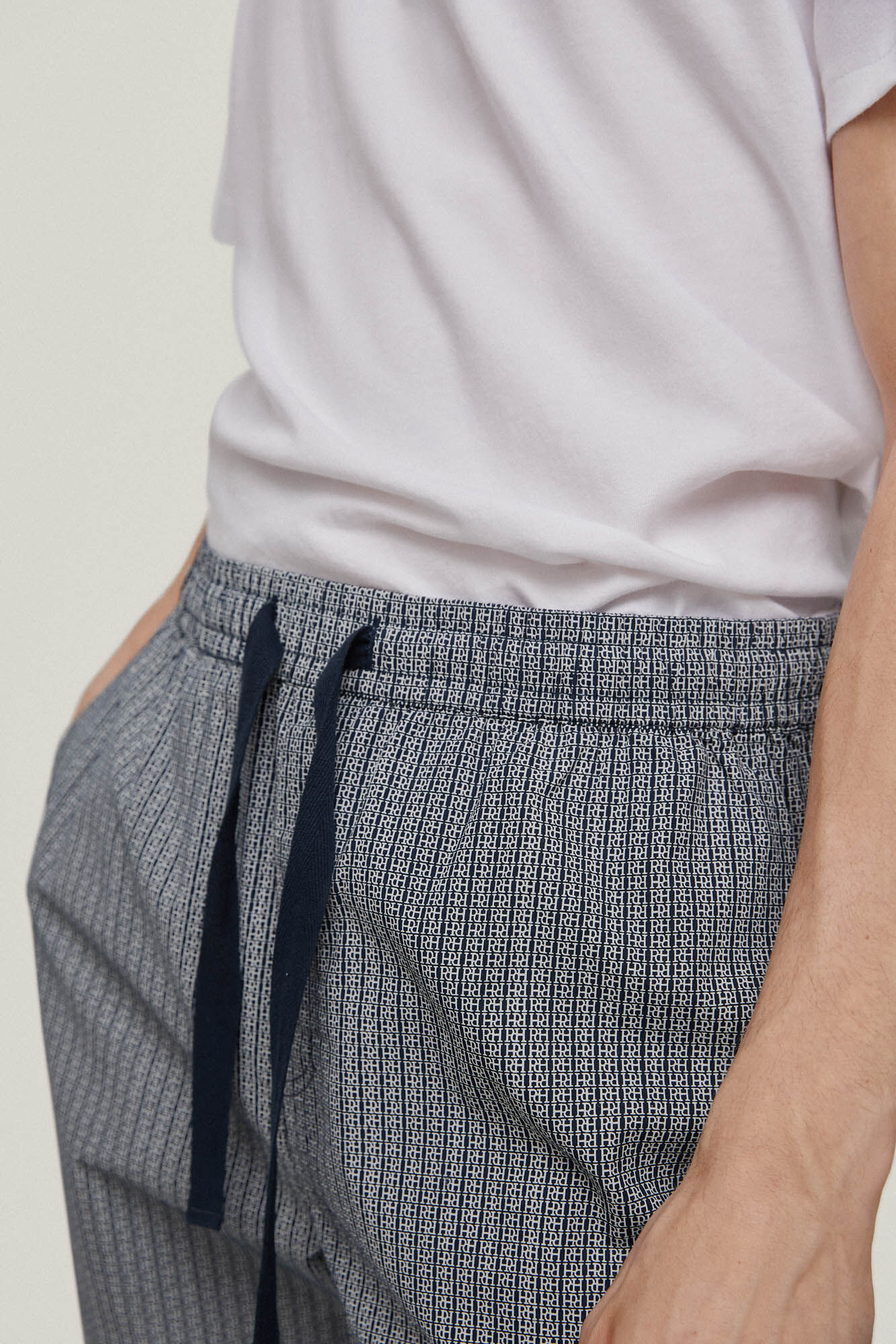 Conjunto de pijama de malha e tecido - Branco