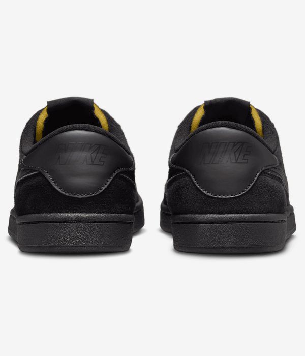 Nike SB FC Classic Schuh (black black black)