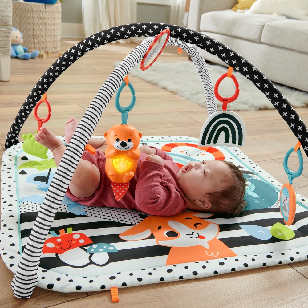 Fisher-Price 3-in-1 Musik-, Leucht- und Wachstums-Babyspielcenter