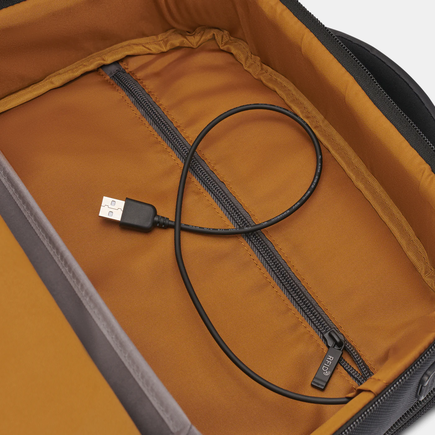 Hedgren Next Script Backpack 2 Compartiment 15,6 inch + RFID Black